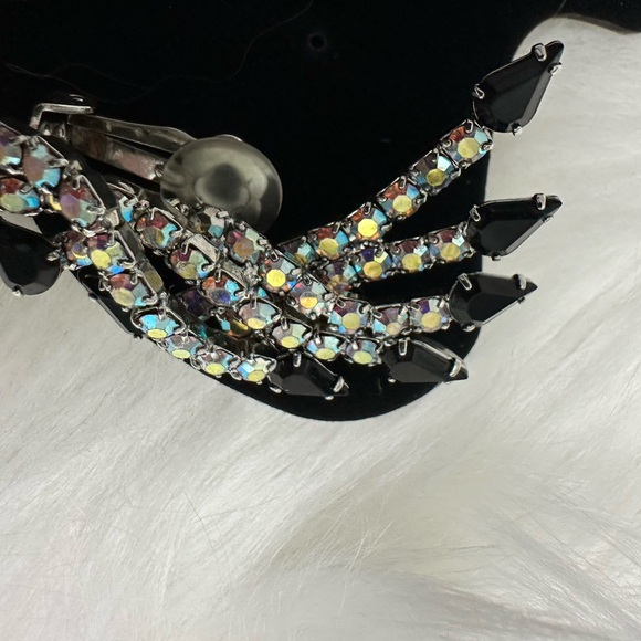 Colorful Rhinestone Statement Ear Cuff - Picture 2 of 3